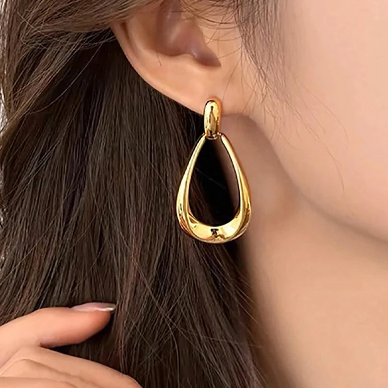 Simple French Style Geometric Earrings For Women Fashion Luxurious Drop Earring Daily Party Vacations Jewelry Gifts 2025 New